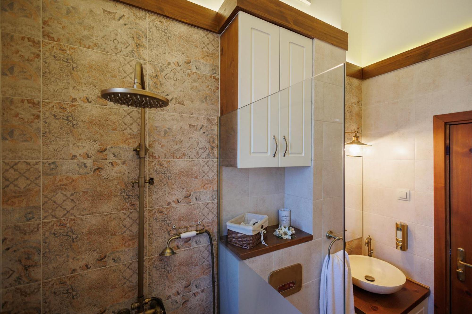 Mountain Villa Jordan- With Jacuzzi Raslog Exterior foto